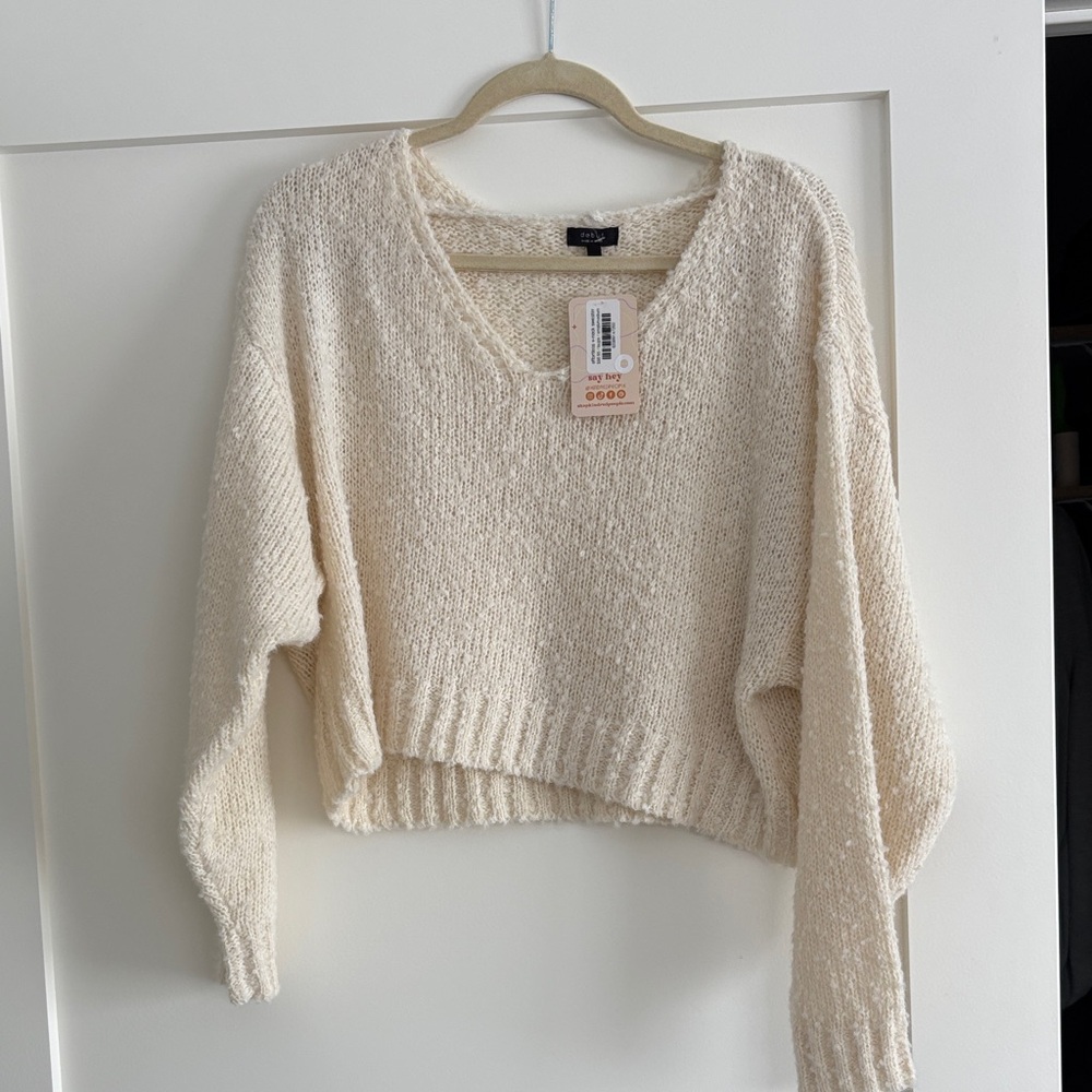 Debut Cream V-Neck Sweater